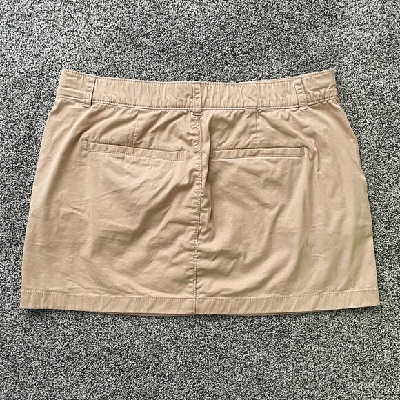 Abercrombie & Fitch Chino Mini Skirt in Khaki Tan - Size: Large - Picture 2 of 6